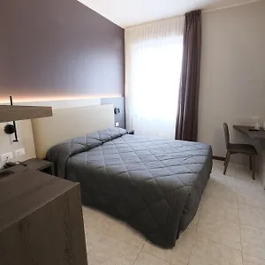 Mistral Hotel